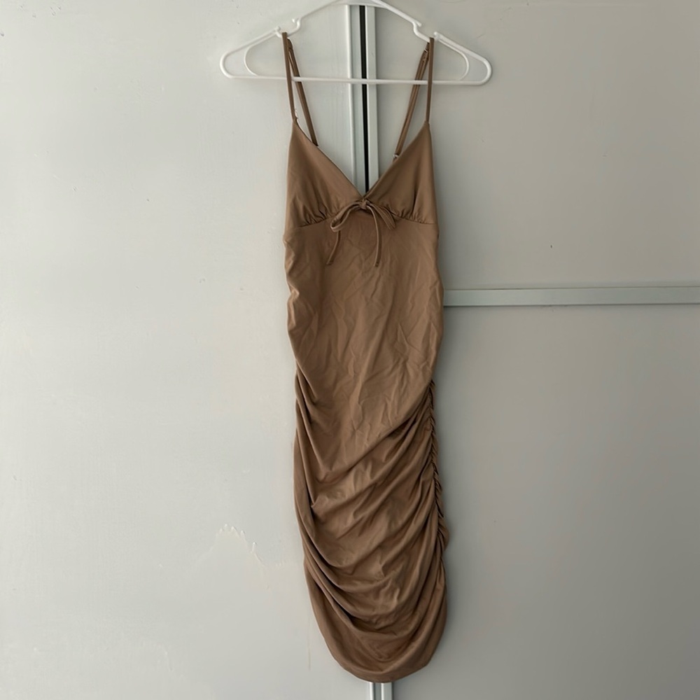 Forever 21 Women’s Tan Ruched Bodycon Mini Dress